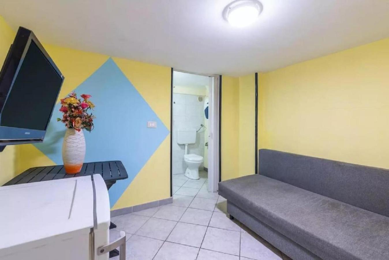 Independent Room Near Ortigia Island Syrakusa Exteriör bild