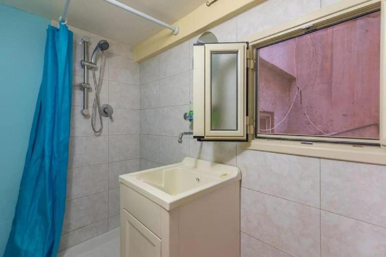 Independent Room Near Ortigia Island Syrakusa Exteriör bild